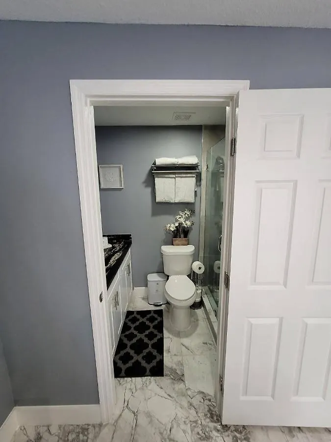 Luxurious Room Close To Everything Tampa 0*,  United States